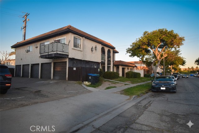 Detail Gallery Image 8 of 13 For 8561 Gloria, Garden Grove,  CA 92844 - – Beds | – Baths