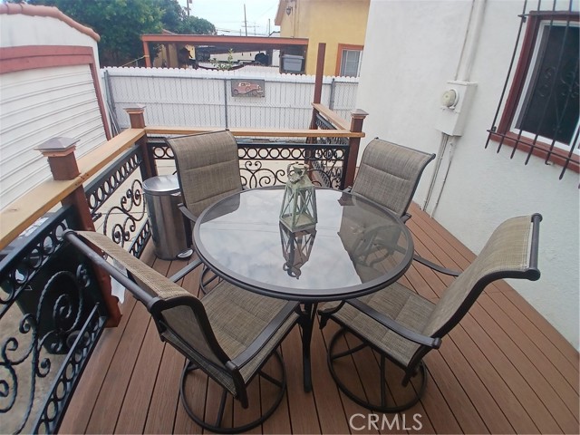 1831 W 68th Street, Los Angeles CA: https://media.crmls.org/medias/4a5920e8-8048-463e-b965-d202f14ceb7c.jpg