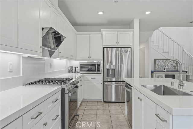 Detail Gallery Image 13 of 43 For 259 Siena, Lake Forest,  CA 92630 - 4 Beds | 3/1 Baths