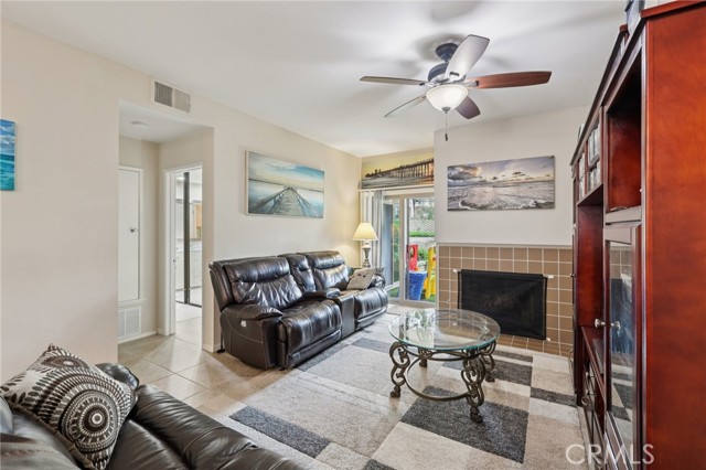 Detail Gallery Image 10 of 47 For 944 Lupine Hills, Vista,  CA 92081 - 2 Beds | 1 Baths