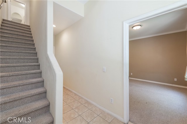 Detail Gallery Image 5 of 22 For 13637 Foster Ave #5,  Baldwin Park,  CA 91706 - 3 Beds | 3/1 Baths