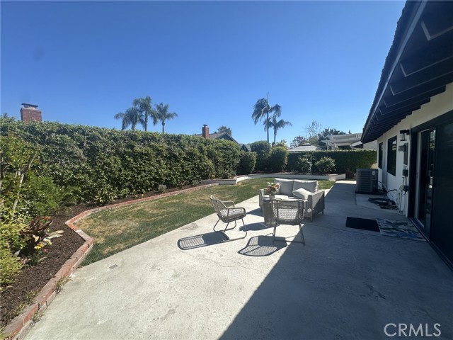 Detail Gallery Image 10 of 23 For 3540 Armourdale, Long Beach,  CA 90808 - 3 Beds | 2 Baths