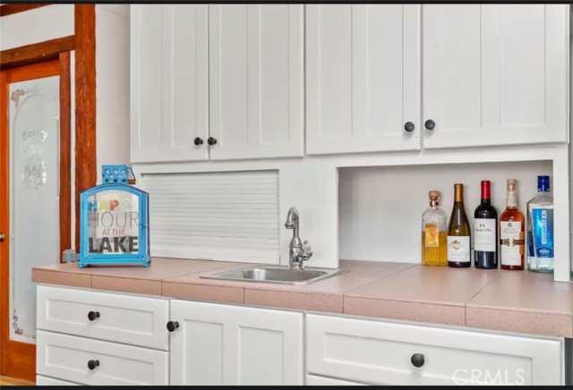 Detail Gallery Image 19 of 43 For 26249 Alpine, Twin Peaks,  CA 92391 - 4 Beds | 3 Baths