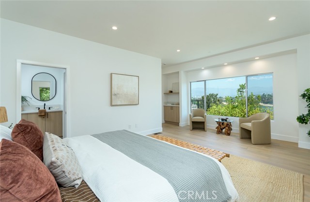 Detail Gallery Image 28 of 71 For 2023 Kenilworth Ave, Los Angeles,  CA 90039 - 3 Beds | 2 Baths