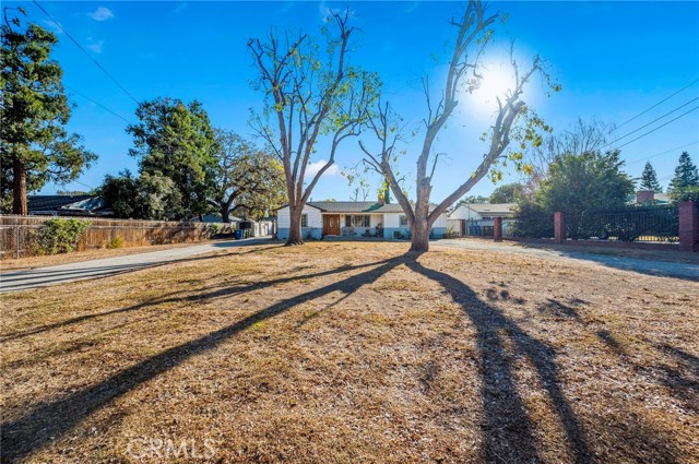 Detail Gallery Image 4 of 38 For 22660 Calvert St, Woodland Hills,  CA 91367 - 2 Beds | 1 Baths