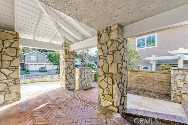 Detail Gallery Image 3 of 40 For 25572 La Mirada St, Laguna Hills,  CA 92653 - 4 Beds | 3 Baths