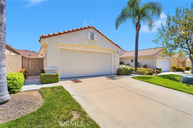Detail Gallery Image 3 of 42 For 40684 Corte Albara, Murrieta,  CA 92562 - 3 Beds | 2 Baths
