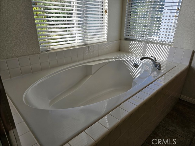 Detail Gallery Image 27 of 34 For 33429 Barrington Dr, Temecula,  CA 92592 - 4 Beds | 4 Baths