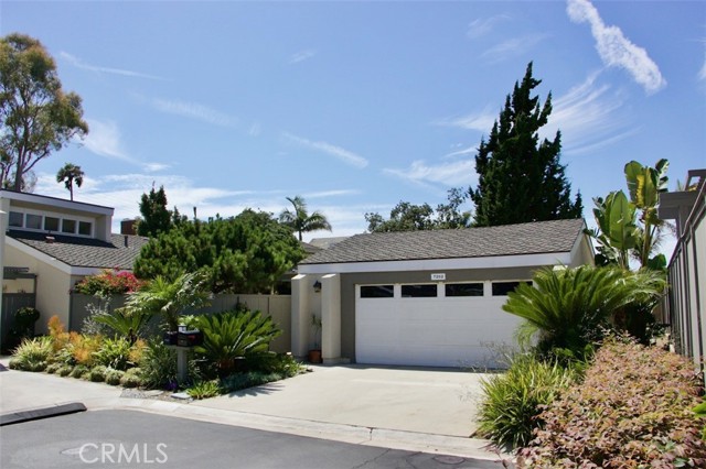 Detail Gallery Image 1 of 1 For 7202 Havenrock Dr, Huntington Beach,  CA 92648 - 2 Beds | 2 Baths