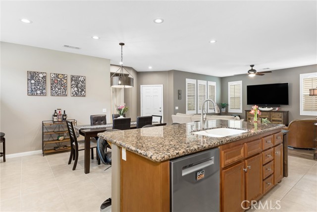 Detail Gallery Image 9 of 54 For 279 White Sands, Beaumont,  CA 92223 - 2 Beds | 2 Baths