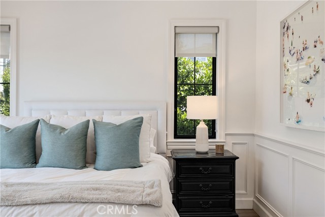 2001 Oak Avenue, Manhattan Beach, California 90266, 5 Bedrooms Bedrooms, ,5 BathroomsBathrooms,Residential,For Sale,Oak,SB25183354