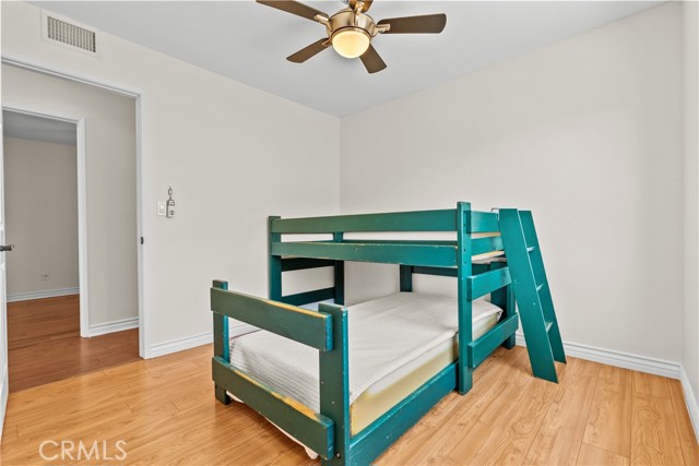 Detail Gallery Image 27 of 40 For 17050 Canvas, Canyon Country,  CA 91387 - 4 Beds | 2 Baths