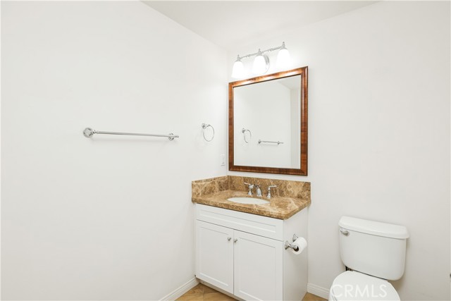Detail Gallery Image 12 of 34 For 89 Mayfair, Irvine,  CA 92620 - 1 Beds | 1/1 Baths