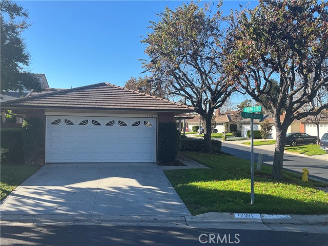 Detail Gallery Image 3 of 49 For 17361 Sandalwood, Irvine,  CA 92612 - 3 Beds | 2 Baths