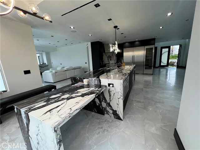 70 Dapplegray Road, Bell Canyon CA: https://media.crmls.org/medias/4a65f66e-a4b3-46d4-b4b3-579e9238e499.jpg