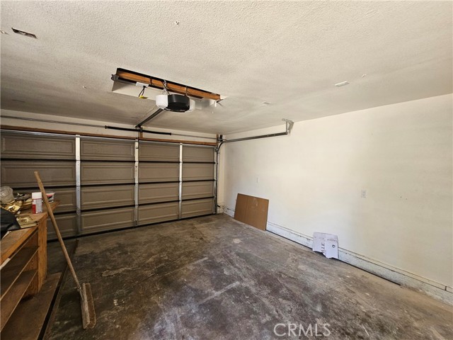 17037 Covello Street, Van Nuys CA: https://media.crmls.org/medias/4a662d79-25eb-409a-b557-574a63c6e9d8.jpg