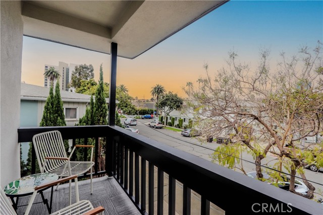 Detail Gallery Image 20 of 35 For 120 Esperanza Ave, Long Beach,  CA 90802 - 3 Beds | 2/1 Baths