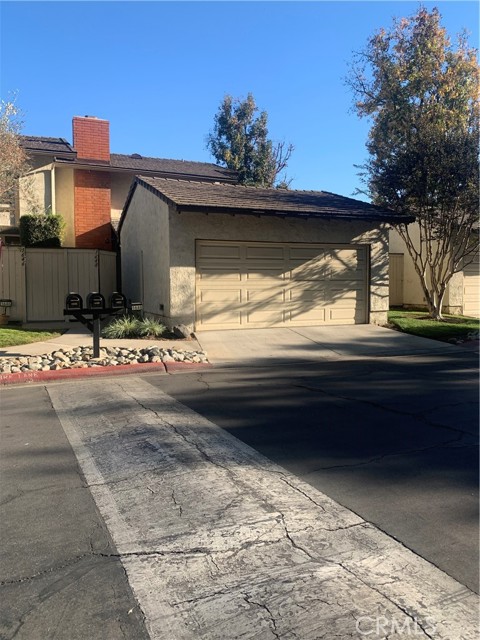 Detail Gallery Image 1 of 6 For 1648 Aspen Village Way #134,  West Covina,  CA 91791 - 3 Beds | 3 Baths