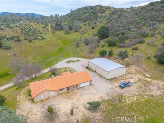 Detail Gallery Image 3 of 57 For 3151 Parkhill, Santa Margarita,  CA 93453 - 6 Beds | 4 Baths