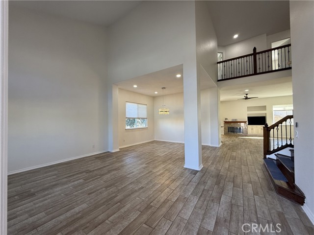 Detail Gallery Image 5 of 32 For 2515 Sweet Rain, Corona,  CA 92881 - 5 Beds | 3 Baths