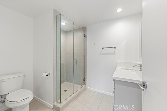 7064 Greeley St, Tujunga CA: https://media.crmls.org/medias/4a6a1e0d-39f9-4f7d-9dd0-993ab32dd212.jpg