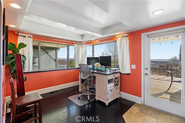 7110 Drake Road, Paso Robles CA: https://media.crmls.org/medias/4a6adb29-37d8-41f5-855b-3e98e79fb700.jpg