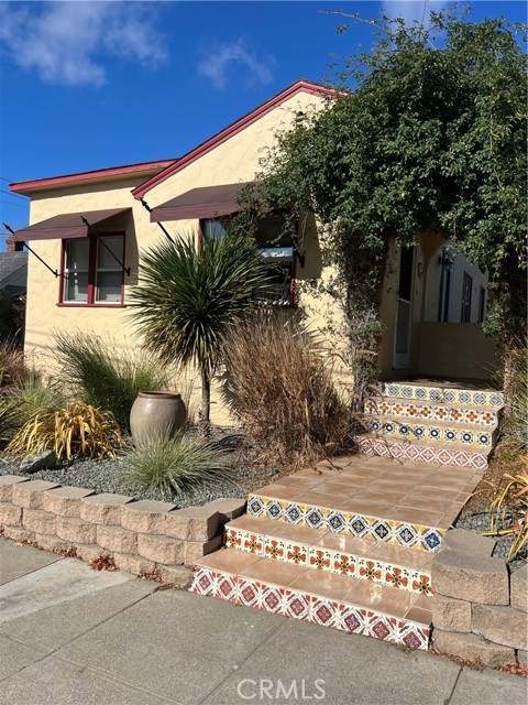 664 Toro Street, San Luis Obispo CA: https://media.crmls.org/medias/4a6ba2fa-7394-40d1-bc3d-4a1203a2c644.jpg