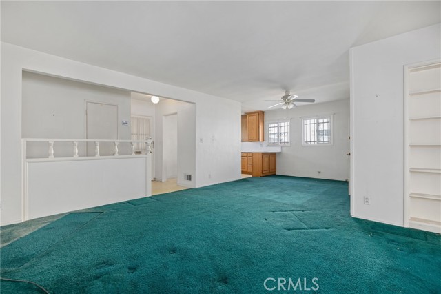 Detail Gallery Image 5 of 22 For 10342 Haskell Ave, Granada Hills,  CA 91344 - 3 Beds | 2 Baths