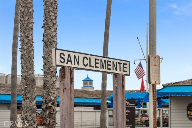 129 Avenida Rosa, San Clemente CA: https://media.crmls.org/medias/4a6c63d5-7633-44e8-a51f-5d43e61e8f4c.jpg