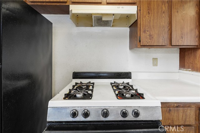 Detail Gallery Image 15 of 39 For 3088 Gladstone St #4,  Pomona,  CA 91767 - 2 Beds | 1 Baths