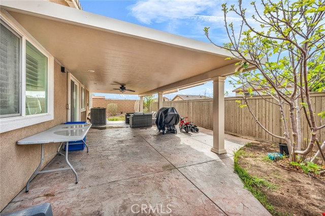 16252 Gibson Street, Victorville CA: https://media.crmls.org/medias/4a6cedcf-30f3-4740-b21c-26f02083ed61.jpg