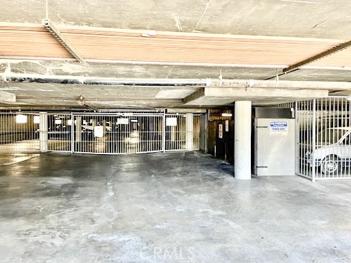 Detail Gallery Image 10 of 11 For 13535 Yukon Ave #28,  Hawthorne,  CA 90250 - 1 Beds | 1 Baths