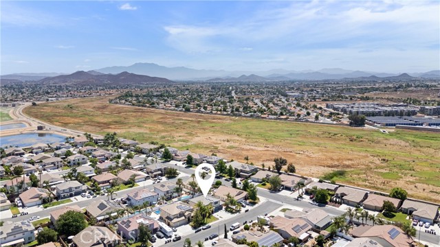 25324 Country Fair Drive, Menifee CA: https://media.crmls.org/medias/4a6e0bb5-029a-4380-a54e-861a2b5be6f1.jpg