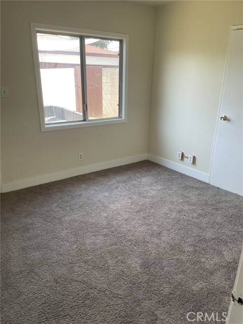 10813 Flallon Avenue, Santa Fe Springs CA: https://media.crmls.org/medias/4a6e8e9a-3c57-4455-b622-72c35b7ba677.jpg