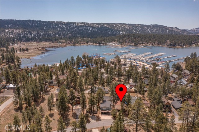 Detail Gallery Image 7 of 40 For 39791 Forest, Big Bear Lake,  CA 92315 - 3 Beds | 2 Baths