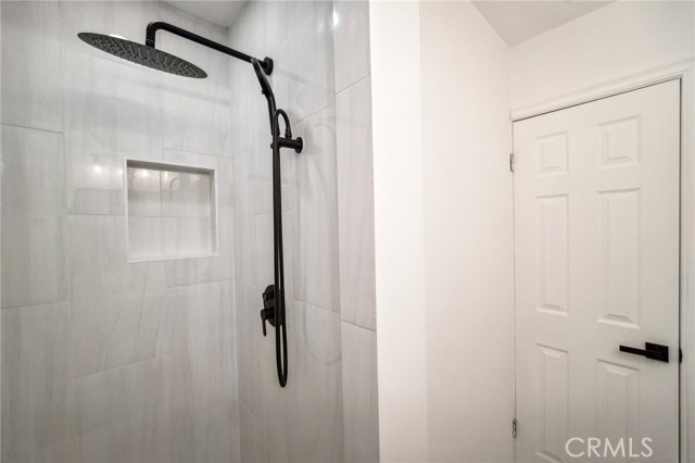 Detail Gallery Image 24 of 45 For 11212 Montgomery Ave, Granada Hills,  CA 91344 - 4 Beds | 2 Baths