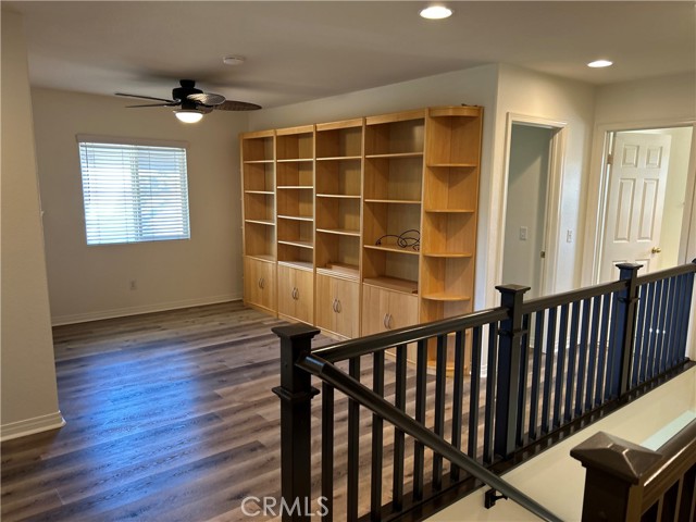 Detail Gallery Image 18 of 25 For 3186 Huula, Oceanside,  CA 92058 - 4 Beds | 2/1 Baths