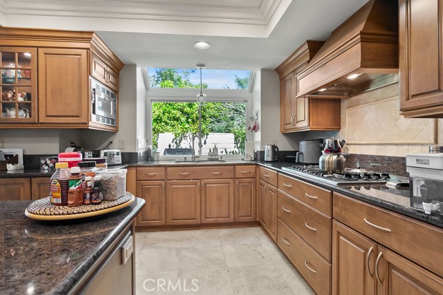 Detail Gallery Image 4 of 40 For 26 Tahoe Court, Irvine,  CA 92612 - 4 Beds | 2/1 Baths