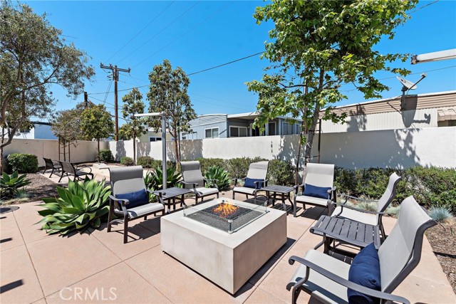 Detail Gallery Image 20 of 25 For 339 Ford Rd, Costa Mesa,  CA 92627 - 2 Beds | 2/1 Baths