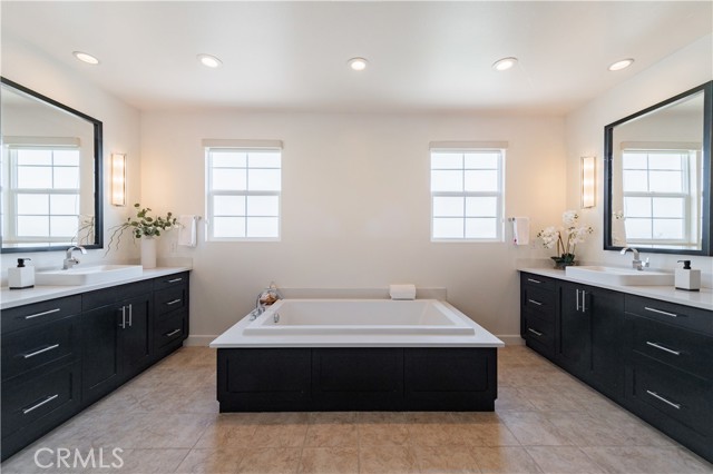 Detail Gallery Image 21 of 31 For 2480 E Kern River Ln, Brea,  CA 92821 - 6 Beds | 5/1 Baths