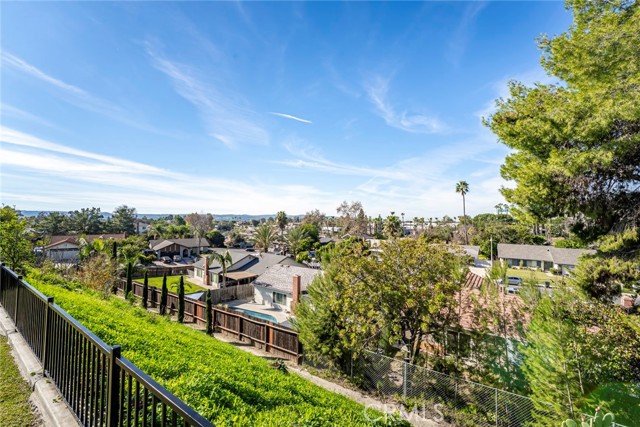Detail Gallery Image 29 of 46 For 26041 Avenida Bonachon, Mission Viejo,  CA 92691 - 4 Beds | 2 Baths