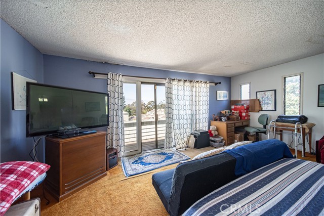 Detail Gallery Image 11 of 16 For 1020 W 19th St, Costa Mesa,  CA 92627 - 3 Beds | 2 Baths