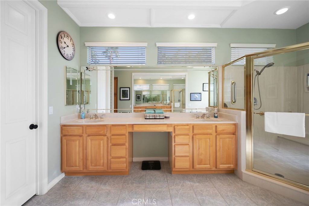 MLS #OC25246344 image #34