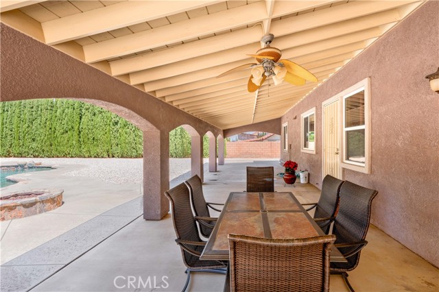 Detail Gallery Image 32 of 53 For 40925 Ridgegate Ln, Palmdale,  CA 93551 - 5 Beds | 4 Baths