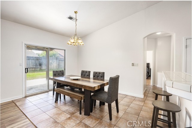 Detail Gallery Image 11 of 39 For 9801 Marby Grange, Bakersfield,  CA 93312 - 4 Beds | 2 Baths