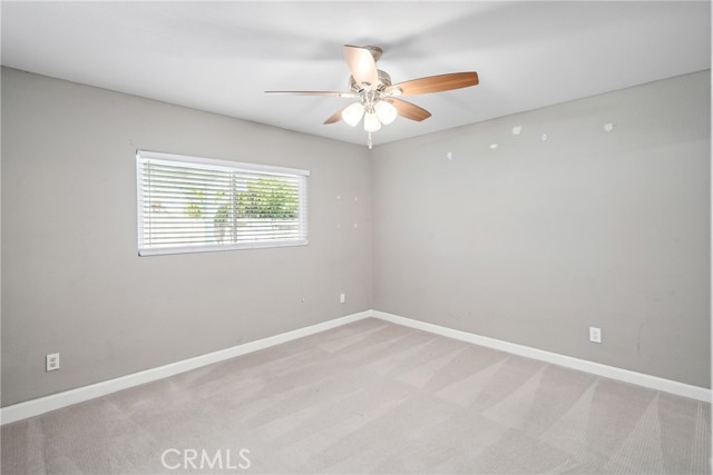 Detail Gallery Image 15 of 31 For 43215 Laurelwood Ln, Lancaster,  CA 93536 - 2 Beds | 2 Baths