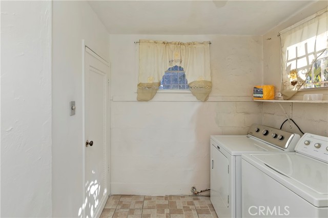 Detail Gallery Image 20 of 29 For 231 W 24th St, San Bernardino,  CA 92405 - 2 Beds | 1/1 Baths