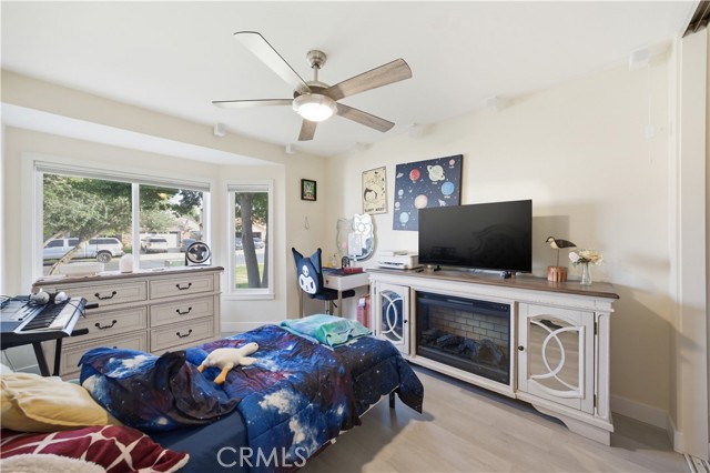 29739 Berea, Menifee CA: https://media.crmls.org/medias/4a749d65-7c3f-45f8-b1f7-f7c56d3045b0.jpg