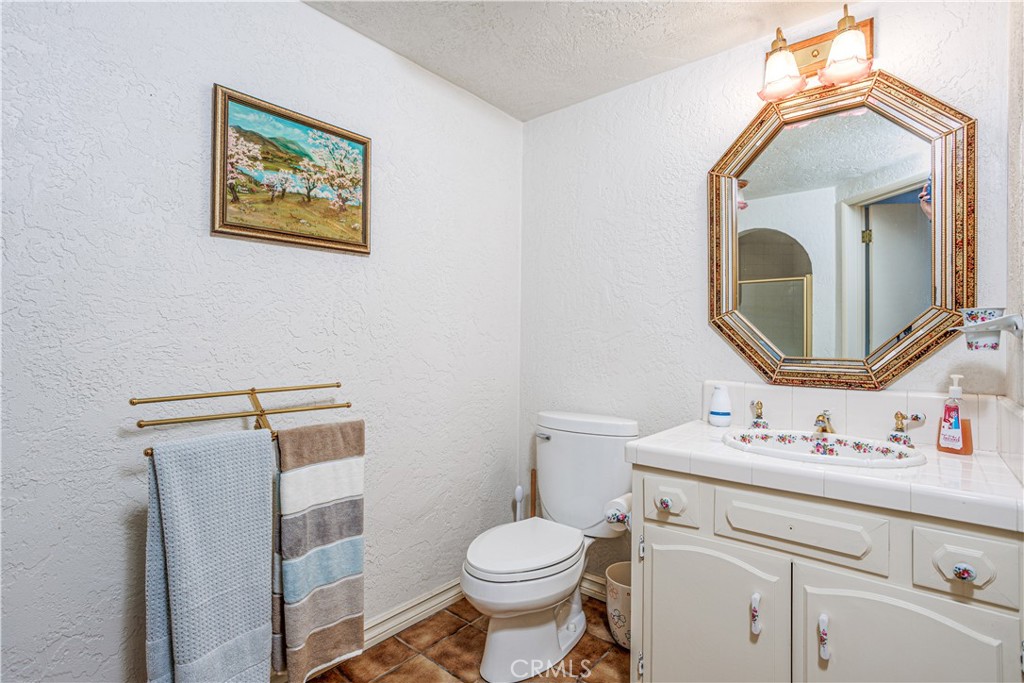 https://media.crmls.org/medias/4a74d480-44ad-419a-bad7-b0e0b72057f6.jpg?preset=X-Large