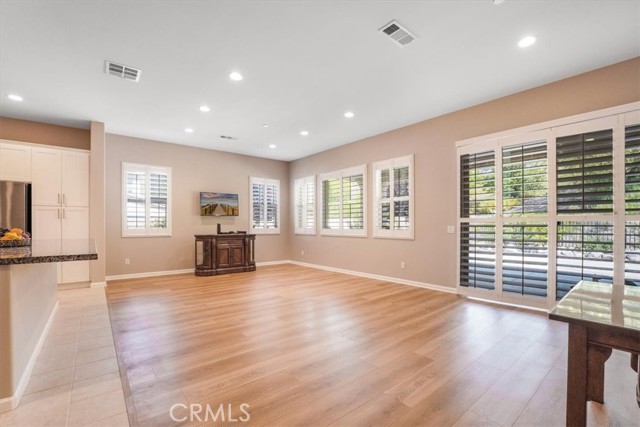 18608 Cedar Crest Drive, Canyon Country CA: https://media.crmls.org/medias/4a754500-9d32-4a45-bd3d-51be1bcb6874.jpg